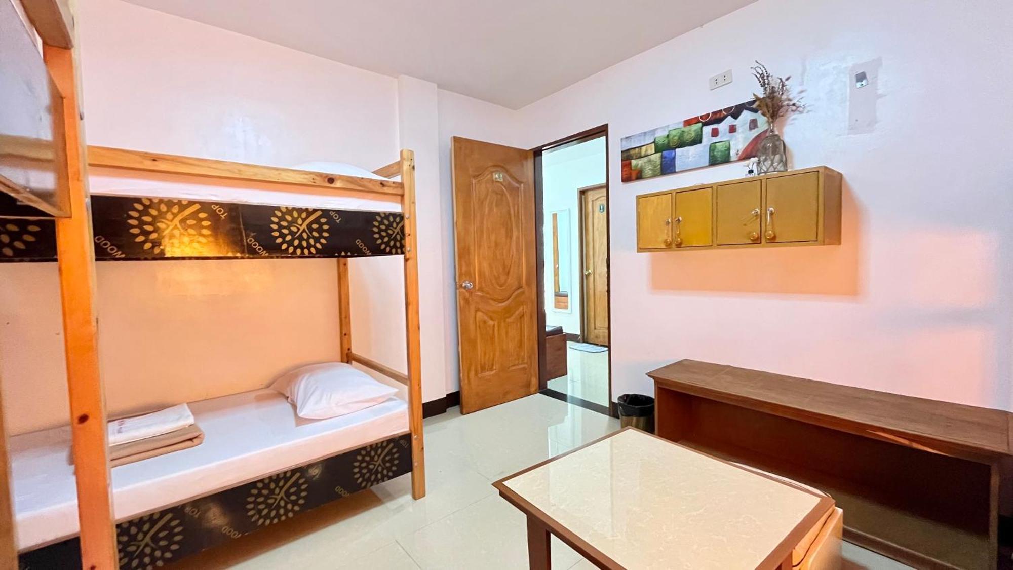 MKB Pension Coron Bagian luar foto