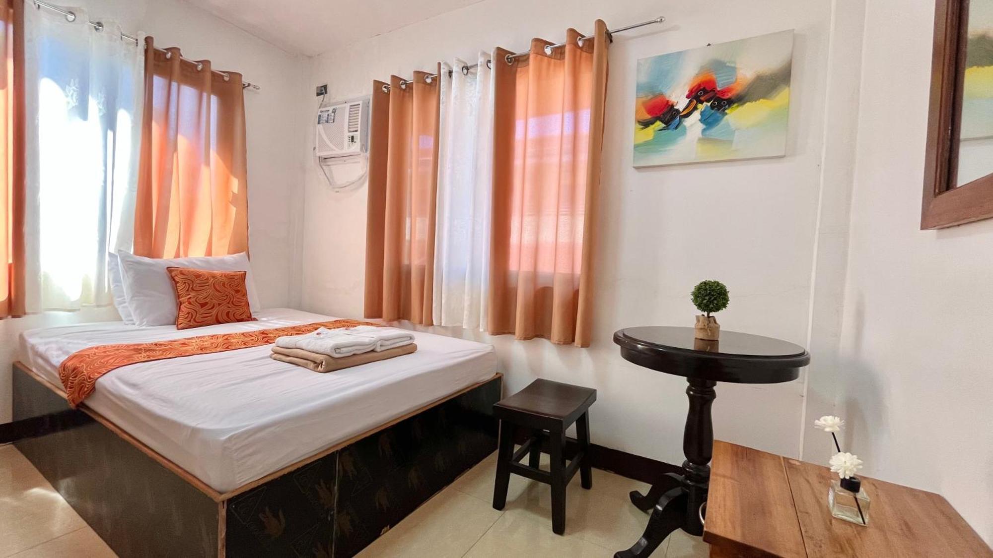 MKB Pension Coron Bagian luar foto