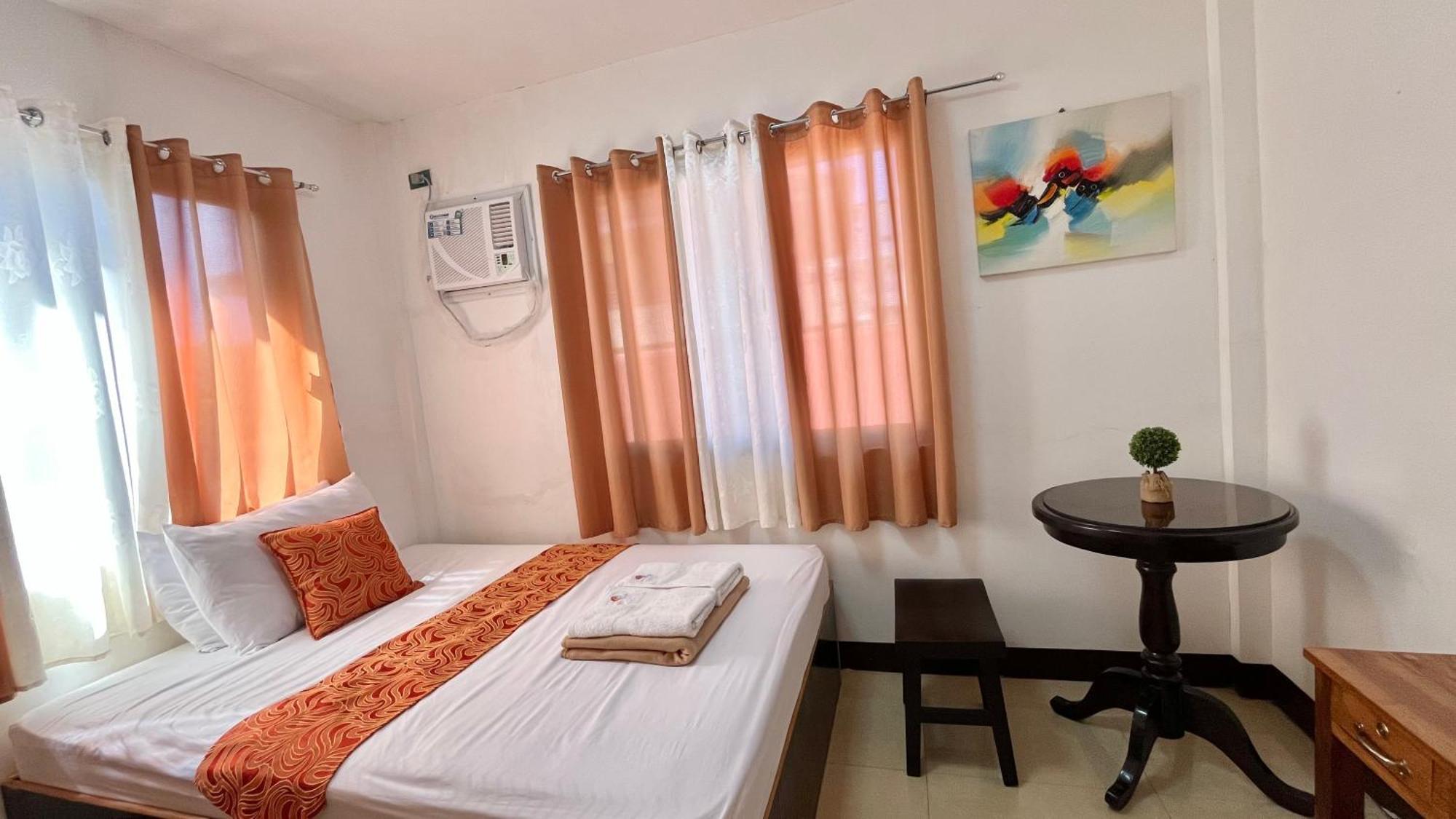 MKB Pension Coron Bagian luar foto